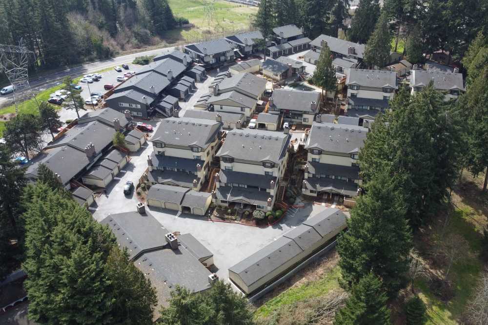 Charming community at The Rosewood Apartments in Vancouver, Washington