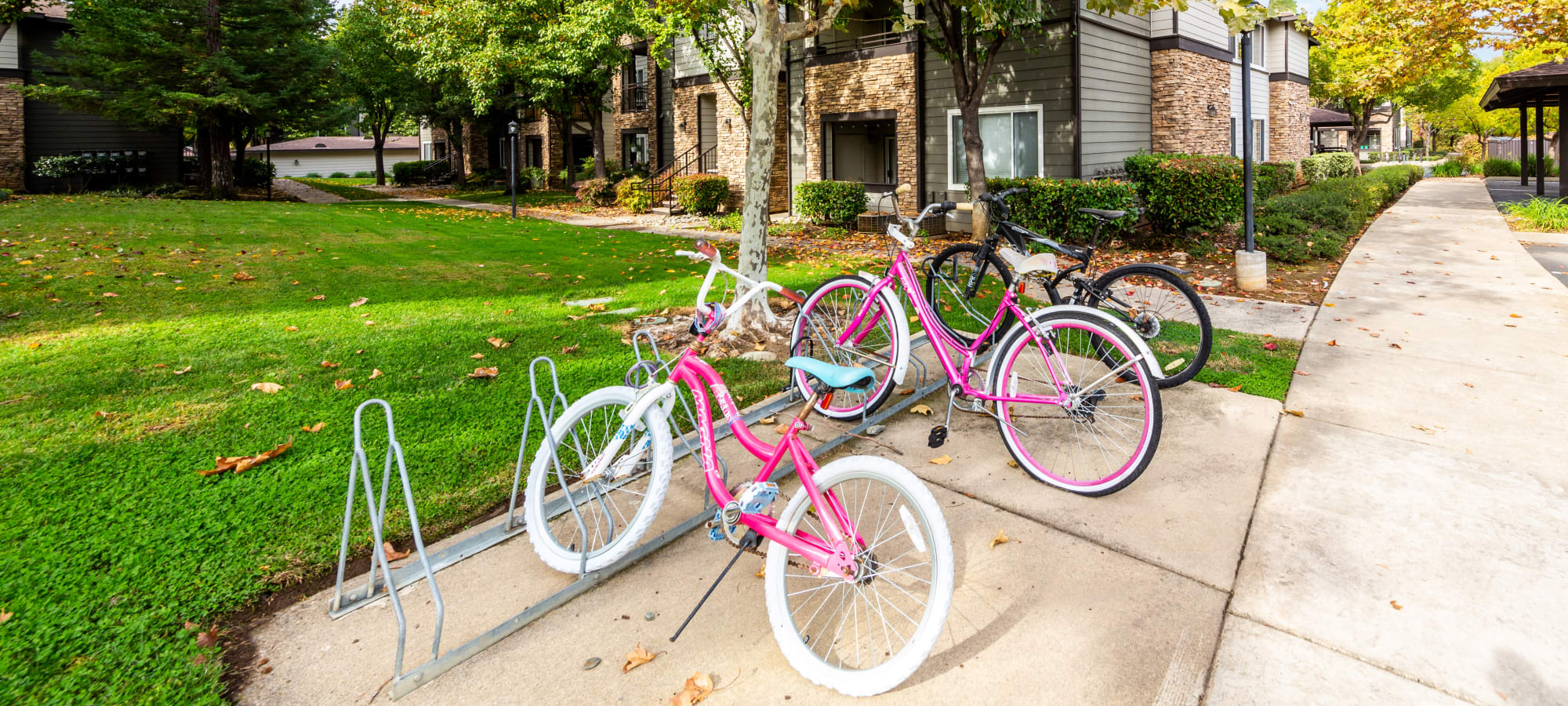 Gallery of photos for The Fairmont at Willow Creek in Folsom, California