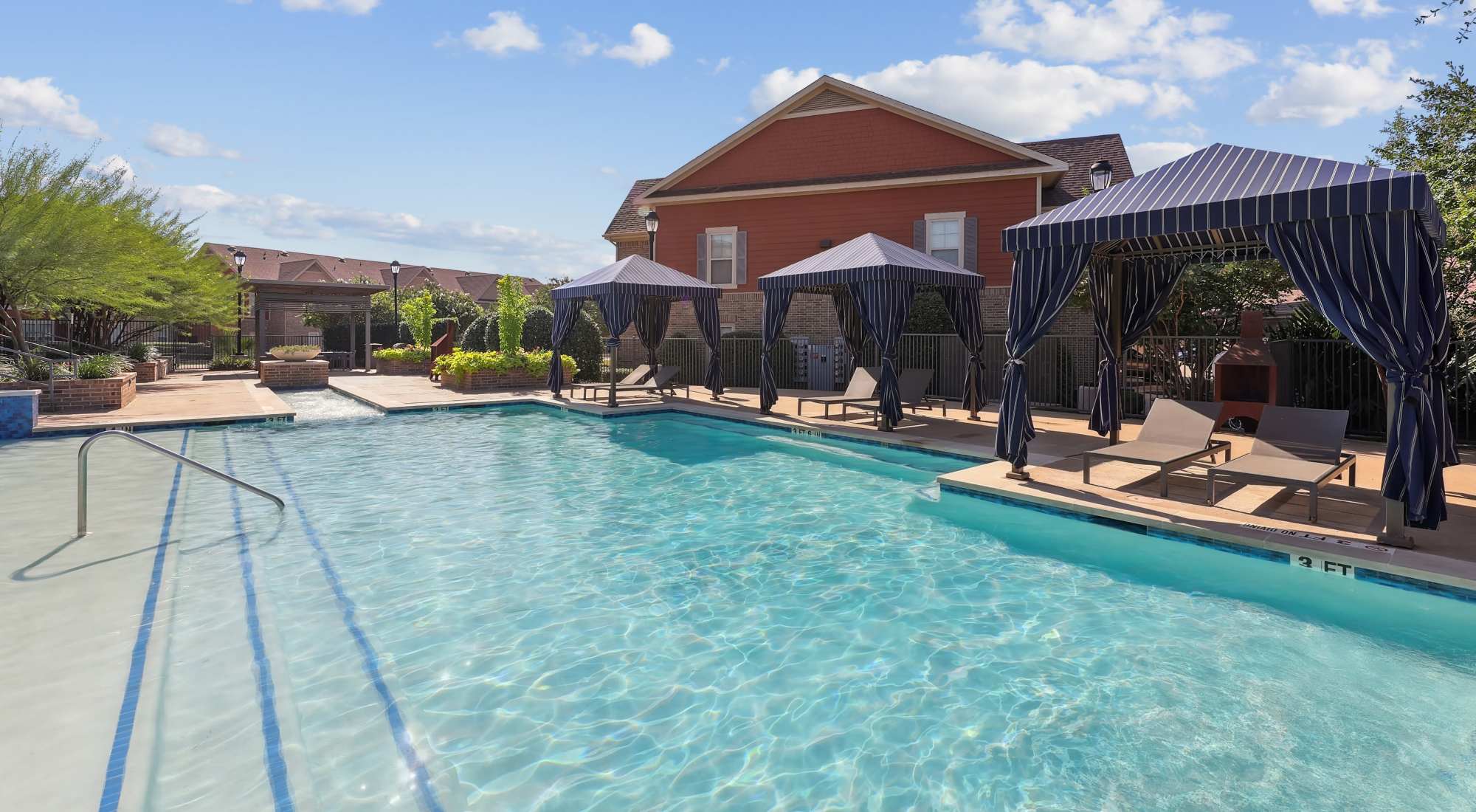 Pool at Ashwood (3 of 3)