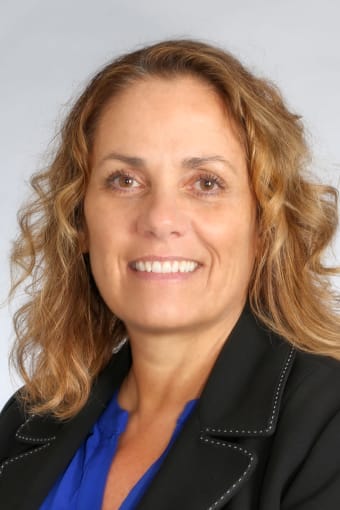 Meet Beth, VP of Operations at Discovery Senior Living in Bonita Springs, Florida
