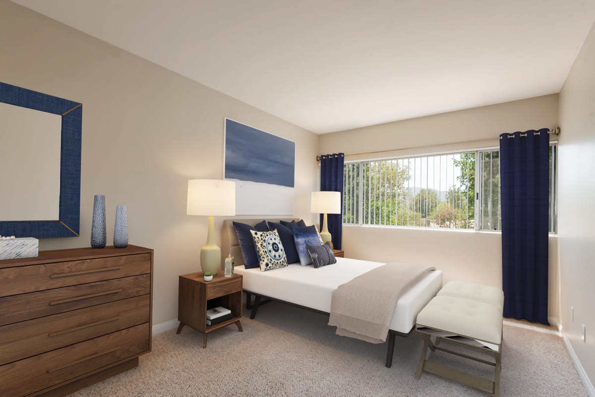 Spacious bedroom at The Retreat at Thousand Oaks, Thousand Oaks, California