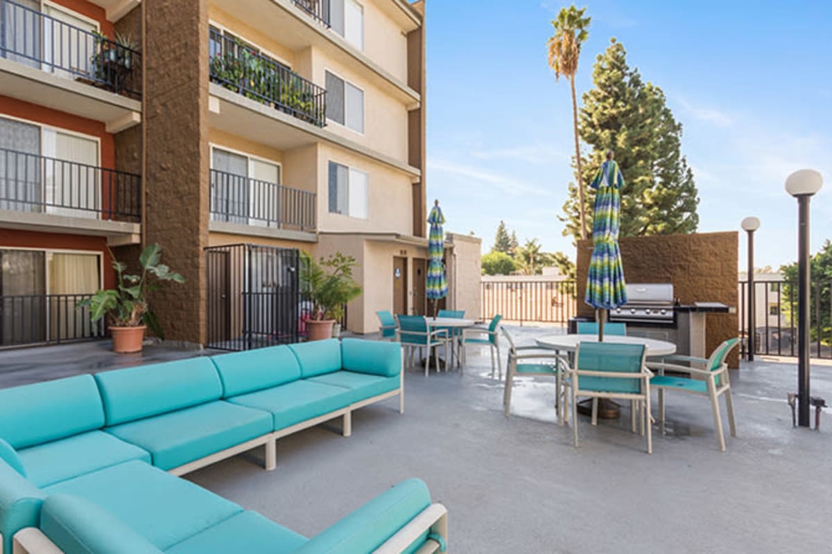Barbeque and lounge area at Amanda Regency Apartments, Van Nuys, California