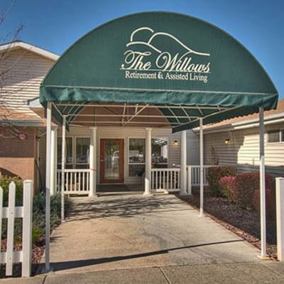 Front entrance to The Willows Retirement & Assisted Living in Blackfoot, Idaho