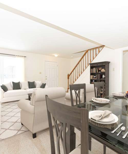 Floorplans at Oaks On Bonhomme in University City, Missouri