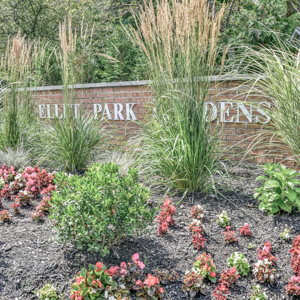 Ellet Park Gardens, Akron, Ohio