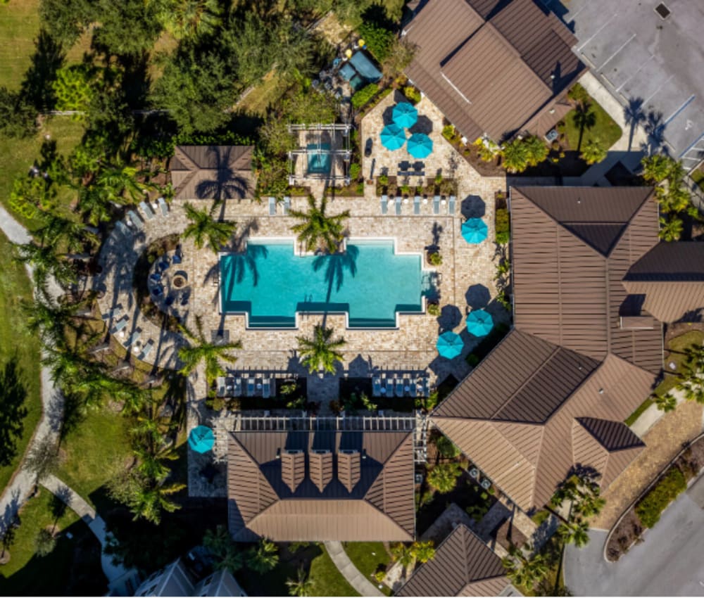 Aerial view of the swimming pool at Goldelm at Bennett Park in Bradenton, Florida