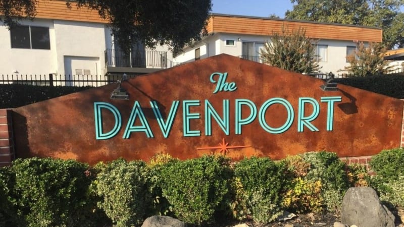 Front entrance to The Davenport in Sacramento, California