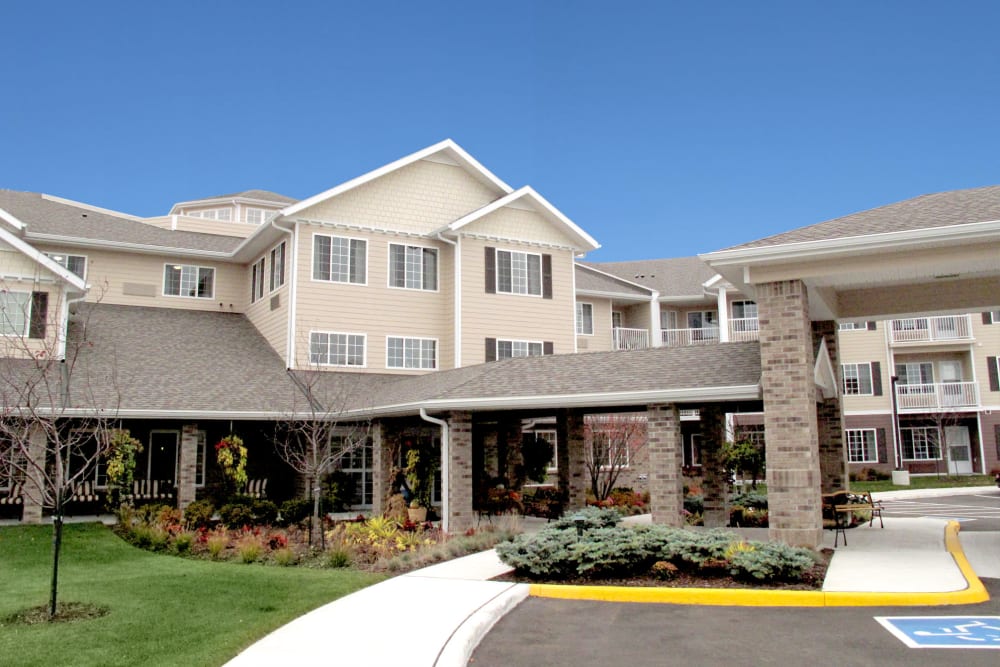 A rendering of the parking lot and main entrance at Rosewood Estates in Cobourg, Ontario