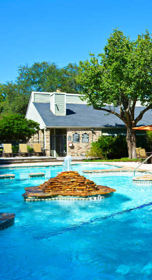 Sparkling pool  at The Abbey At Enclave in Houston, Texas