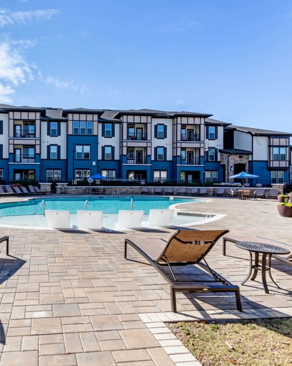 In-pool lounge chairs at The Addison at South Tryon in Charlotte, North Carolina
