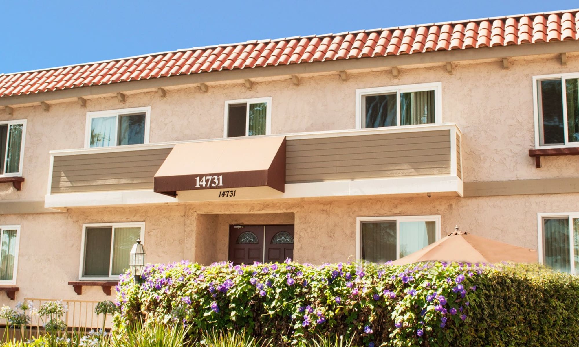 Apartments in Van Nuys, CA