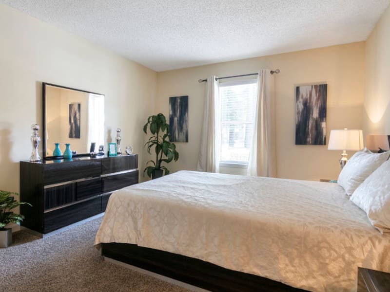 Bedroom model at The Park at London in Ellenwood, Georgia