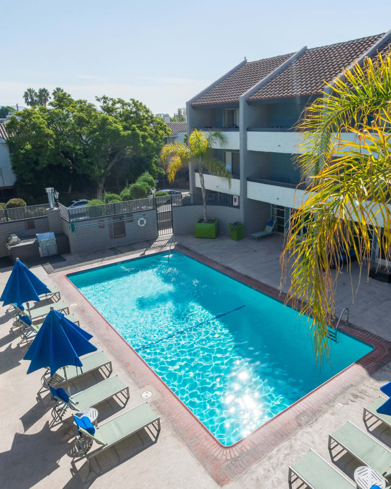 Beautiful swimming pool at The Howard, Glendale, California