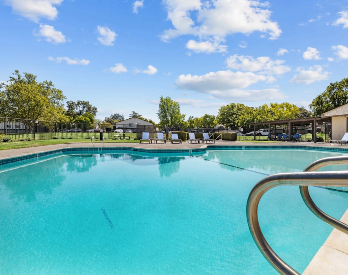 Rendering of residents swimming pool at Ironwood in Livermore, California