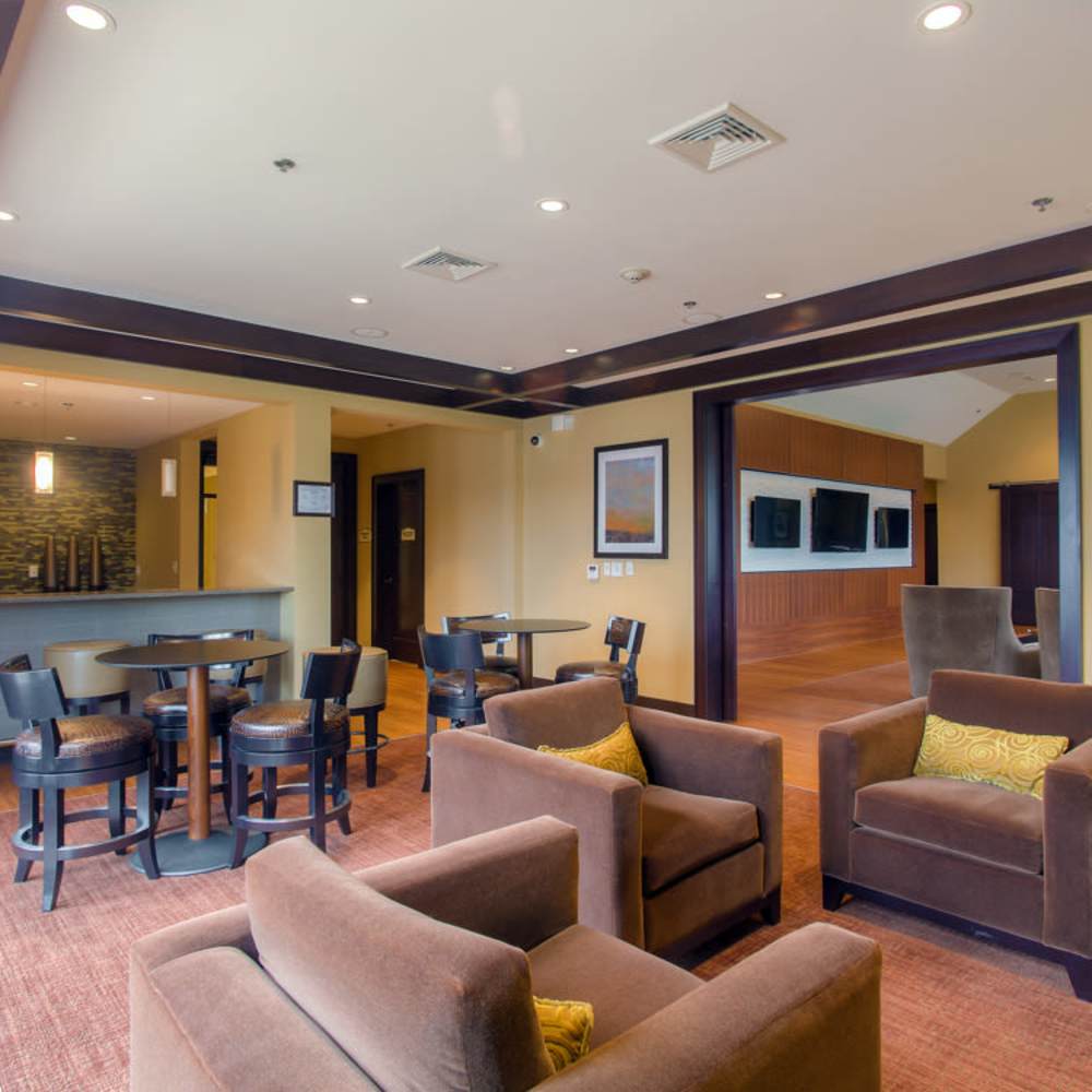 Community dining and seating area at Grove at Somerset in Somerset, New Jersey