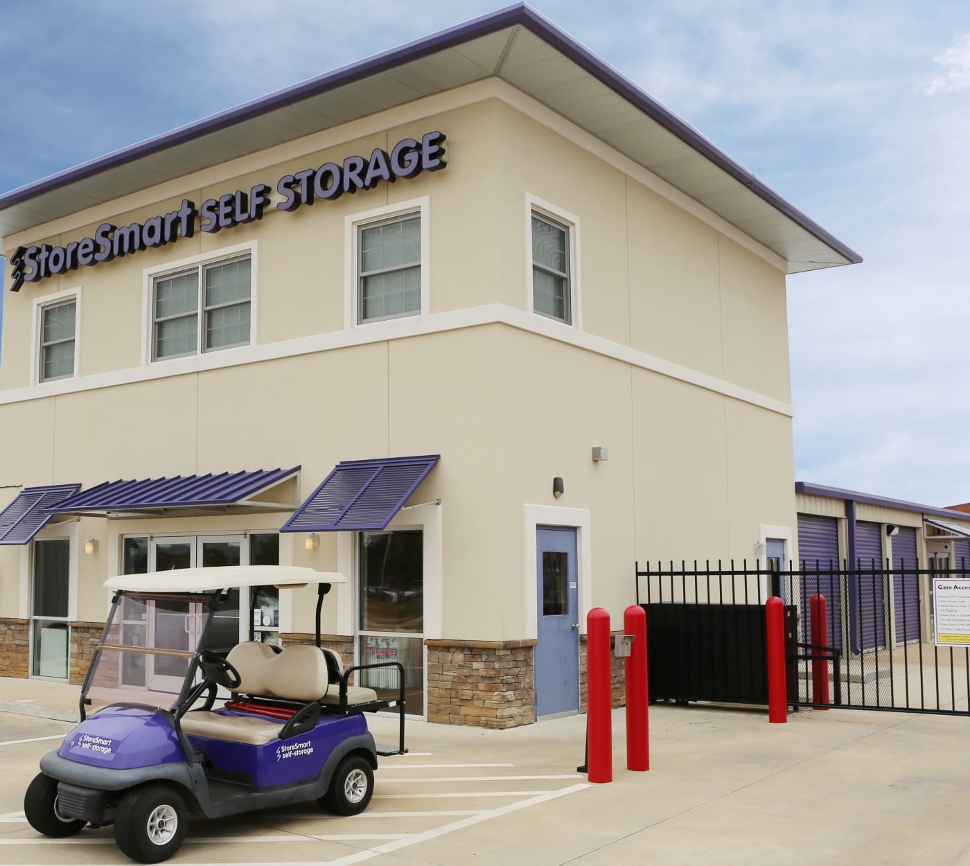 Entrance gate at StoreSmart Self-Storage in Warner Robins, Georgia