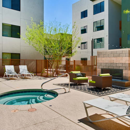 Spa and fire pit at Cactus Forty-2 in Phoenix, Arizona