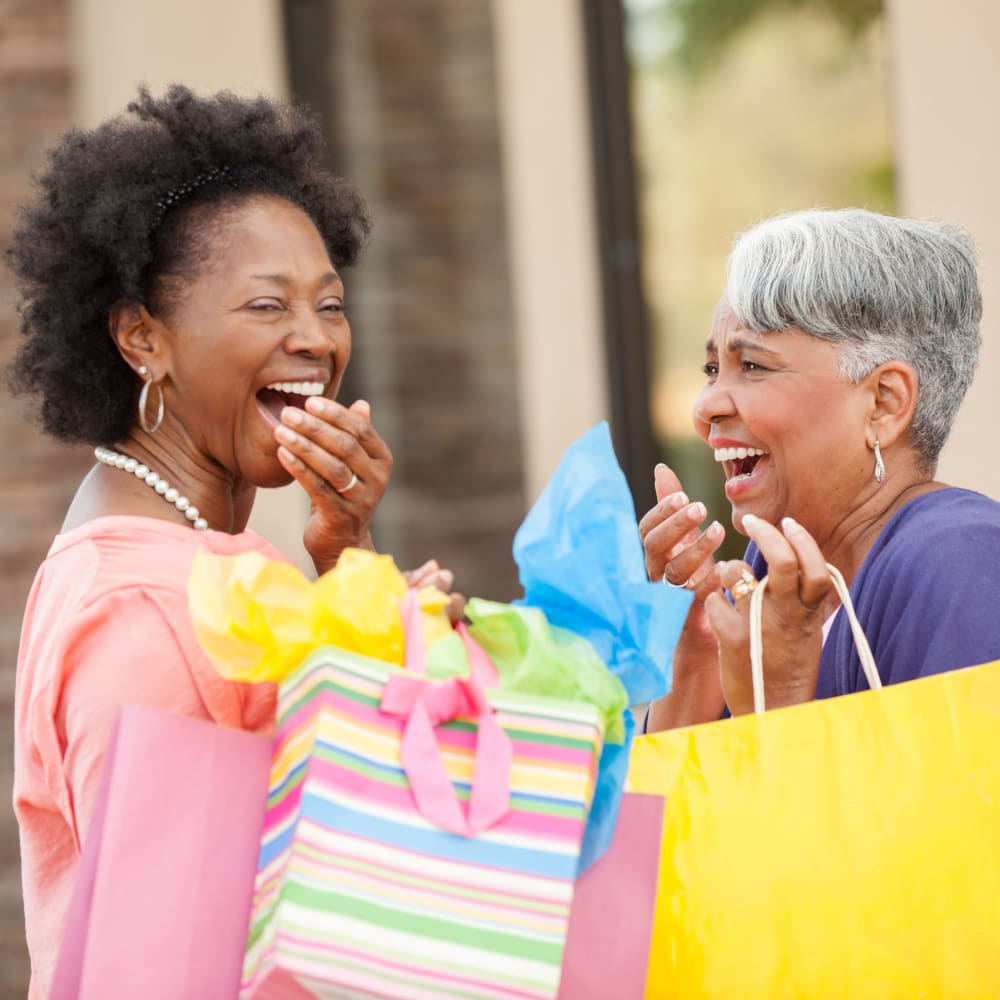 Residents shopping near Harbortown Apartments in Orlando, Florida