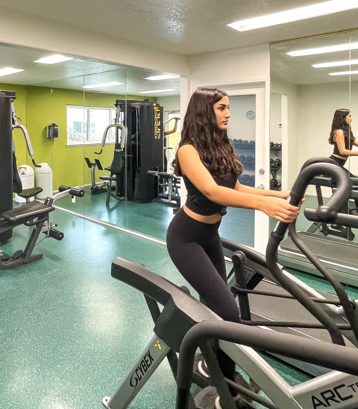 Fitness amenities at Cypress Pointe Apartments in Gilroy, California