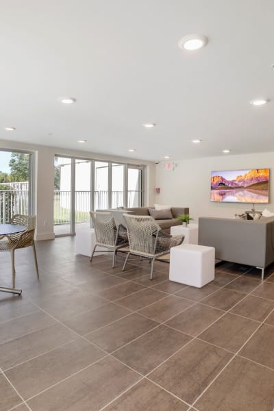 Volleyball at apartments in Plantation, FL