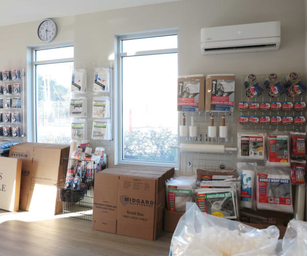 packing supplies from Midgard Self Storage in Wilmington, North Carolina