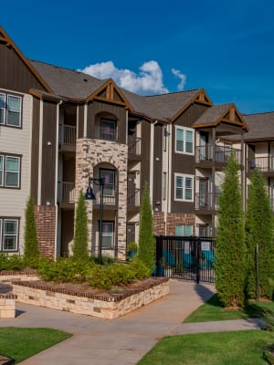 Stonehorse Crossing managed by Case & Associates in Tulsa, Oklahoma
