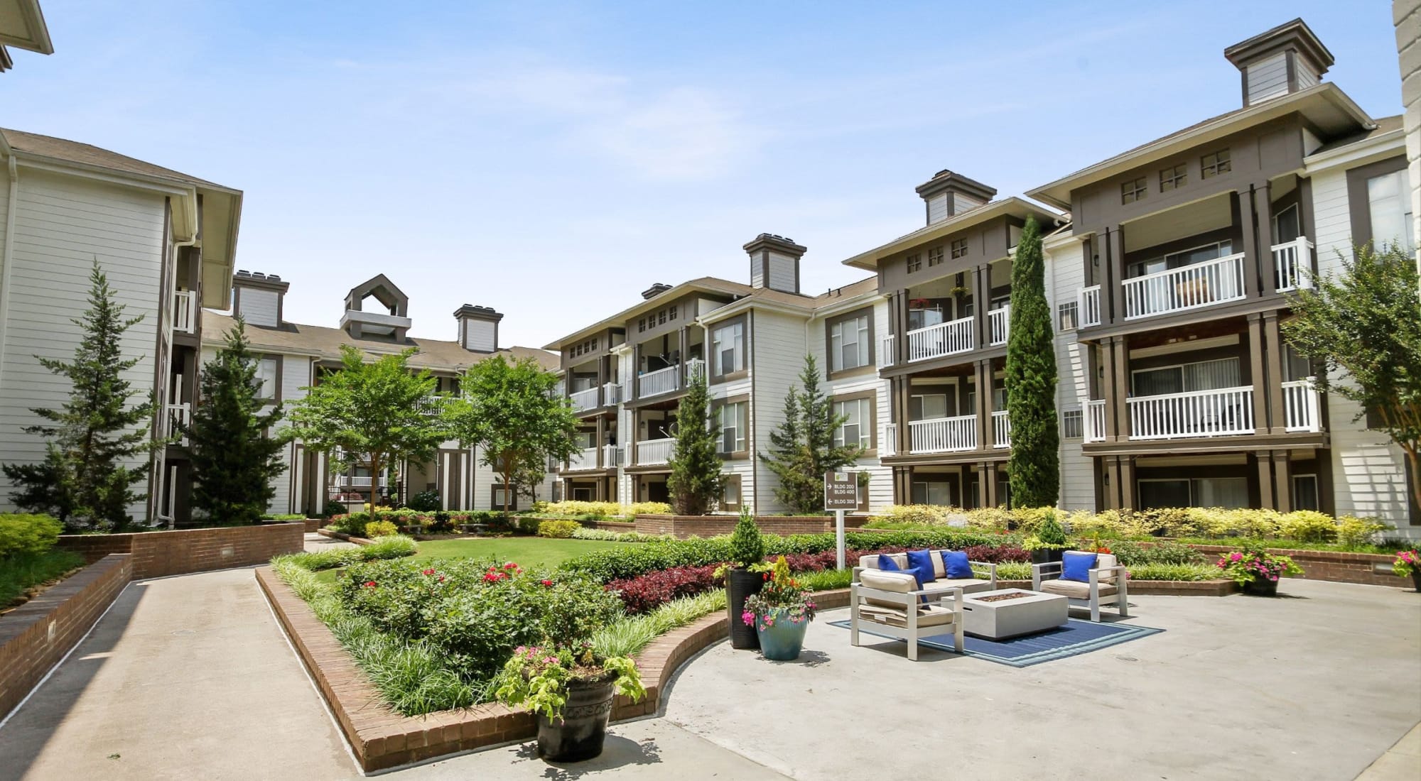 Apartments at 45Eighty Dunwoody Apartment Homes in Dunwoody, Georgia