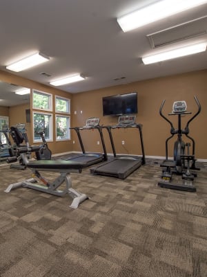 Fitness center at The Pointe of Ridgeland in Ridgeland, Mississippi