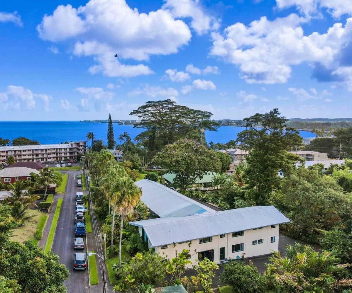 Aerial view of Dolphin Bay Apartments in Hilo, Hawaii