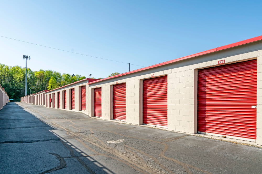 Exterior units at Metro Self Storage in Knoxville, TN