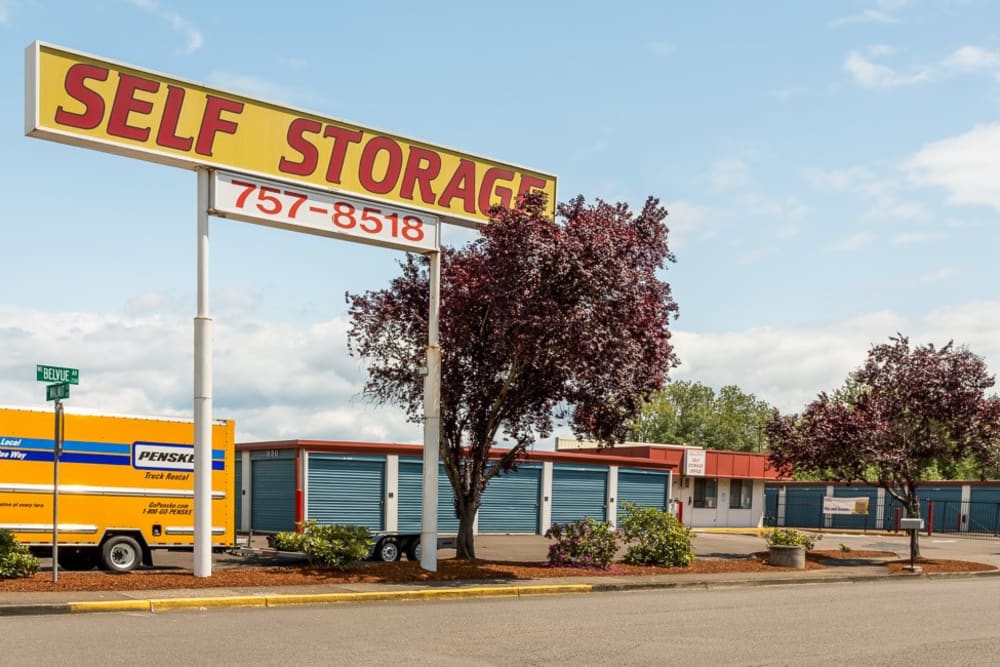 Front sign at Walnut Blvd Self Storage in Corvallis, Oregon