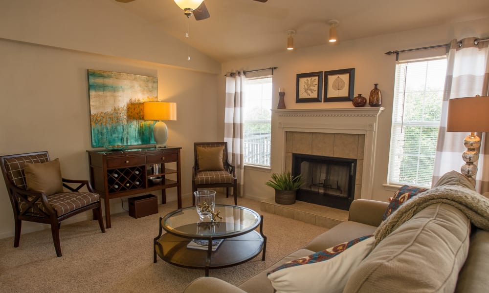 Living room at Villas at Stonebridge in Edmond, Oklahoma