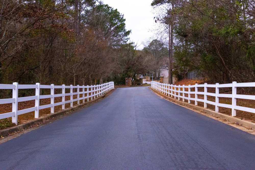 Drive way at Ashton Walk in Forest Park, Georgia