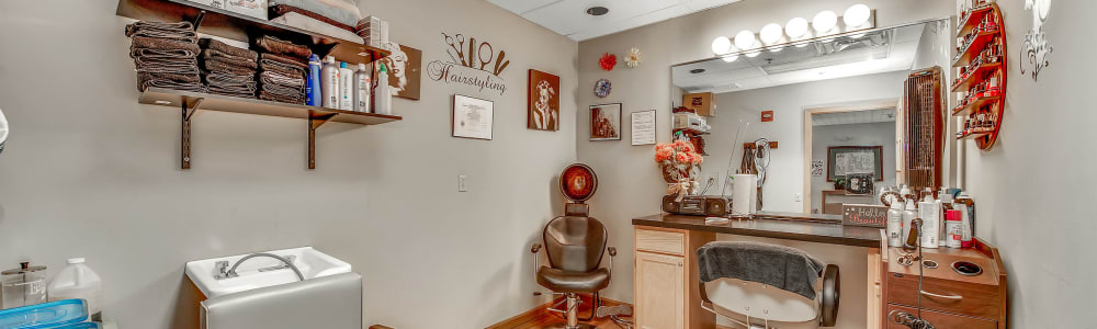 Onsite beauty and barbershop at Wellington Place at Whiting in Stevens Point, Wisconsin