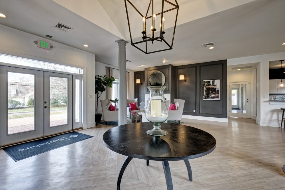 Lobby at Stewards Crossing Apartments in Lawrenceville, New Jersey