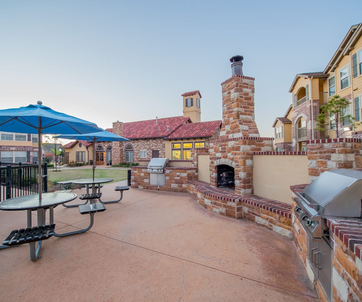 Grilling area at Villas at Canyon Ranch in Yukon, Oklahoma