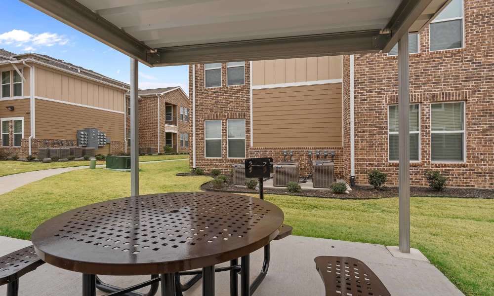 Table with greenery around at Cedar Springs in Corsicana, Texas