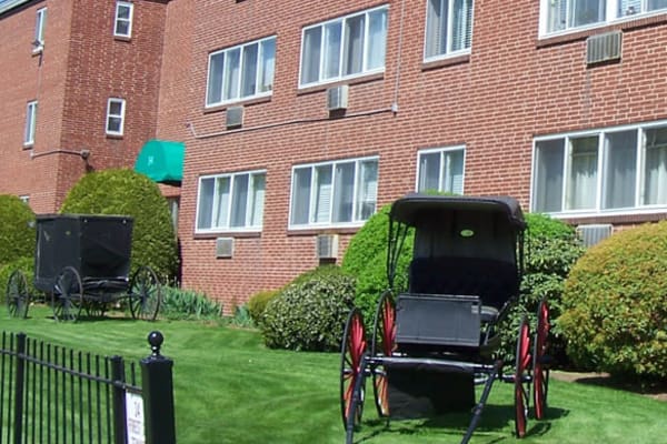 Carriages at Carriage Place Apartments