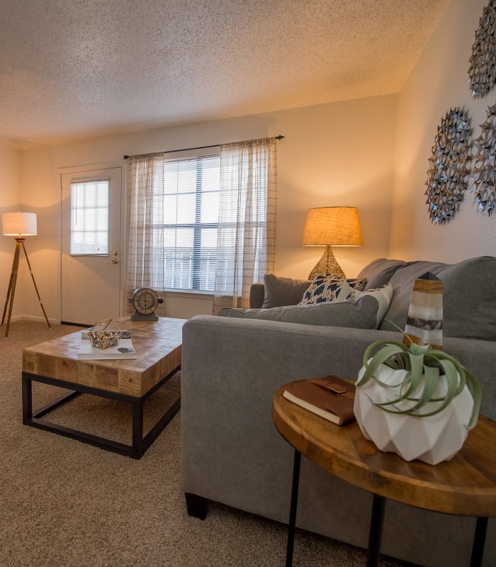 Living room at Waters Edge in Oklahoma City, Oklahoma