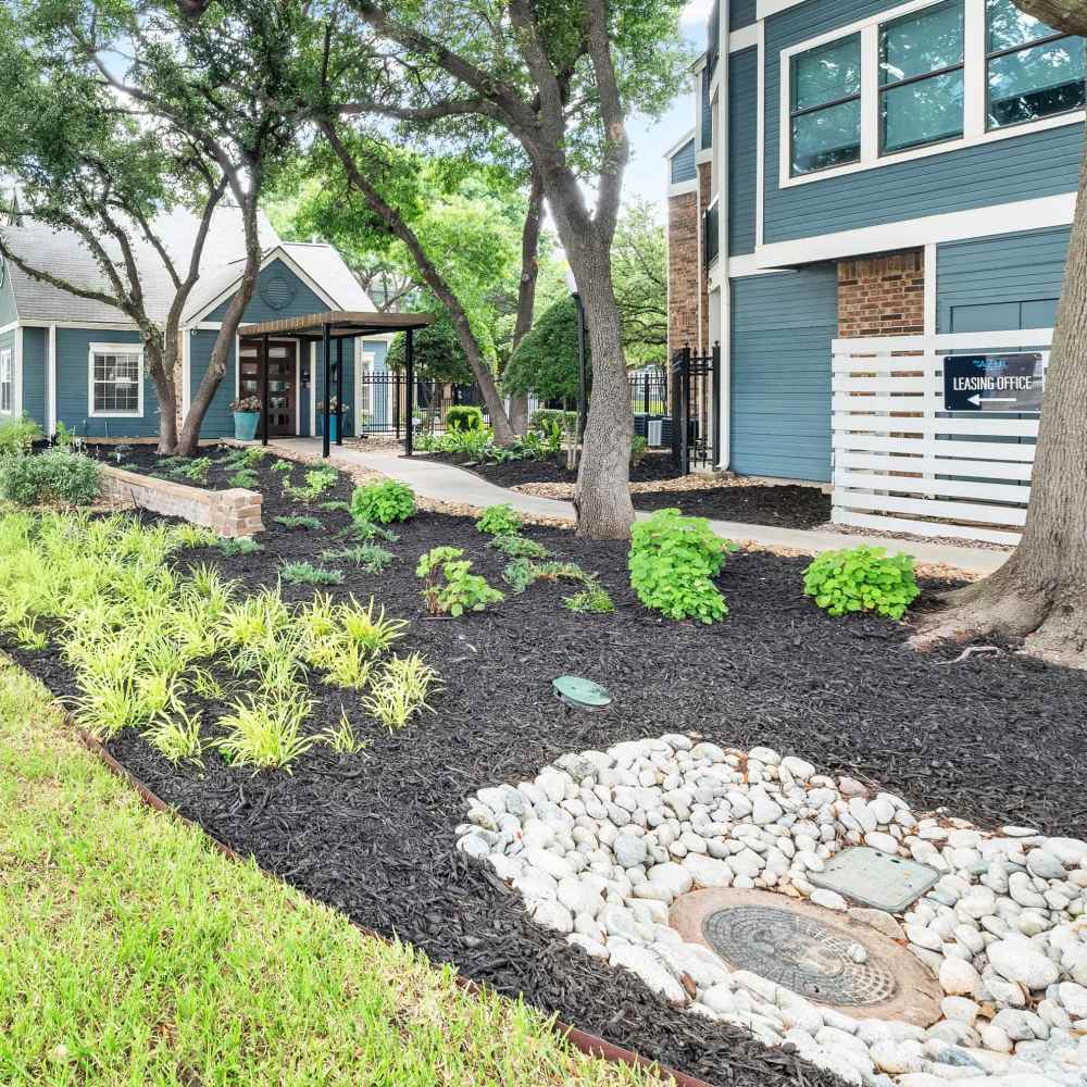 Entrance of an apartment area at The Azul Apartments in Dallas, Texas