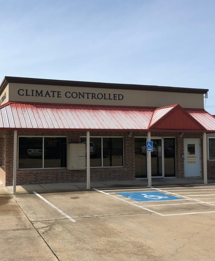 The exterior of the main entrance at StorQuest Self Storage in Kyle, Texas