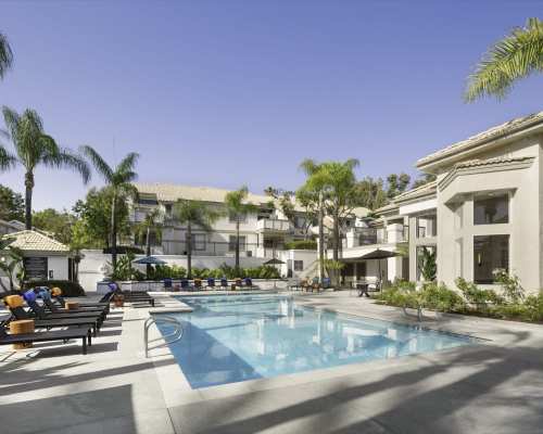 Swimming pool at Las Palmas Apartment Homes, Fullerton, California