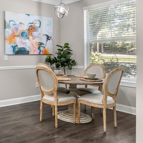 Dining area at Marq Perimeter in Atlanta, Georgia