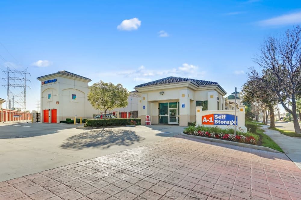 The front entrance to A-1 Self Storage in Paramount, California
