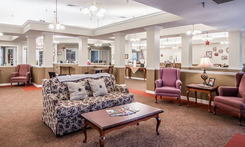 Common area for residents at Randall Residence of Tiffin in Tiffin, Ohio