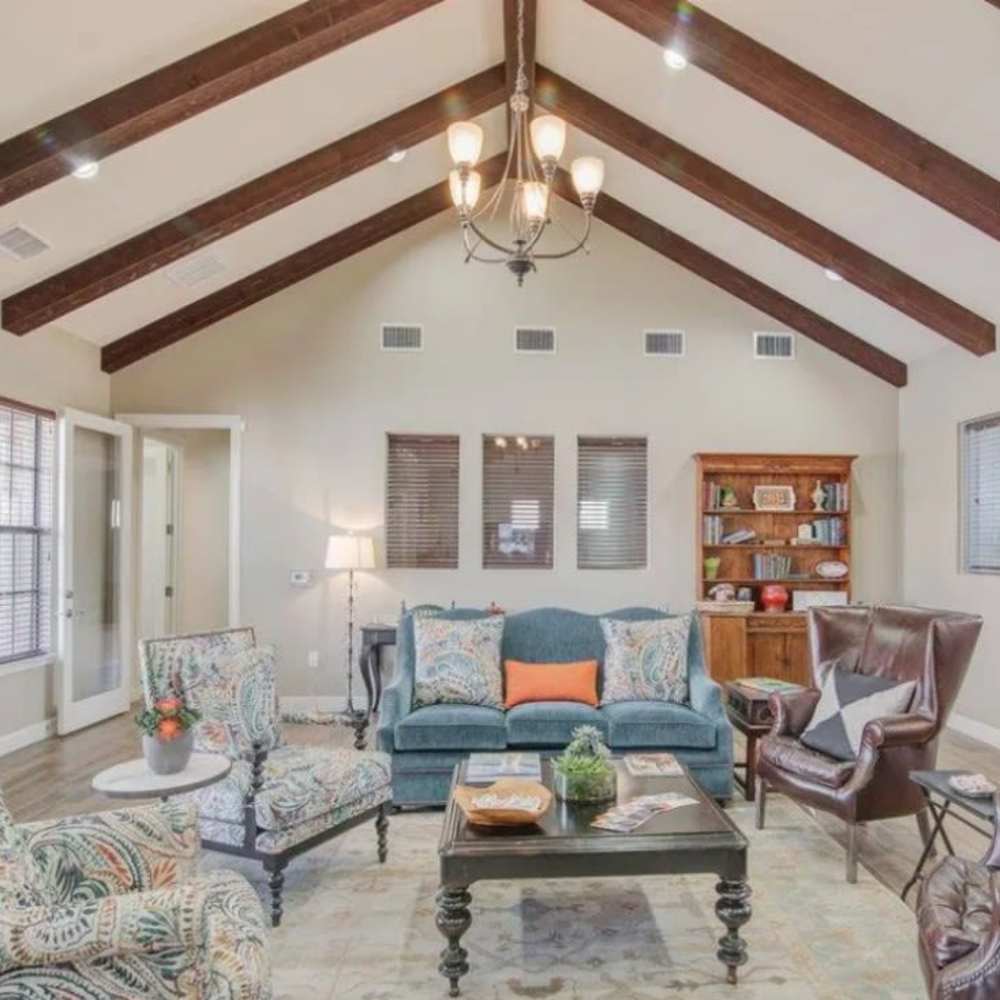 Clubhouse lounge at Vistas at Red Creek in San Angelo, Texas