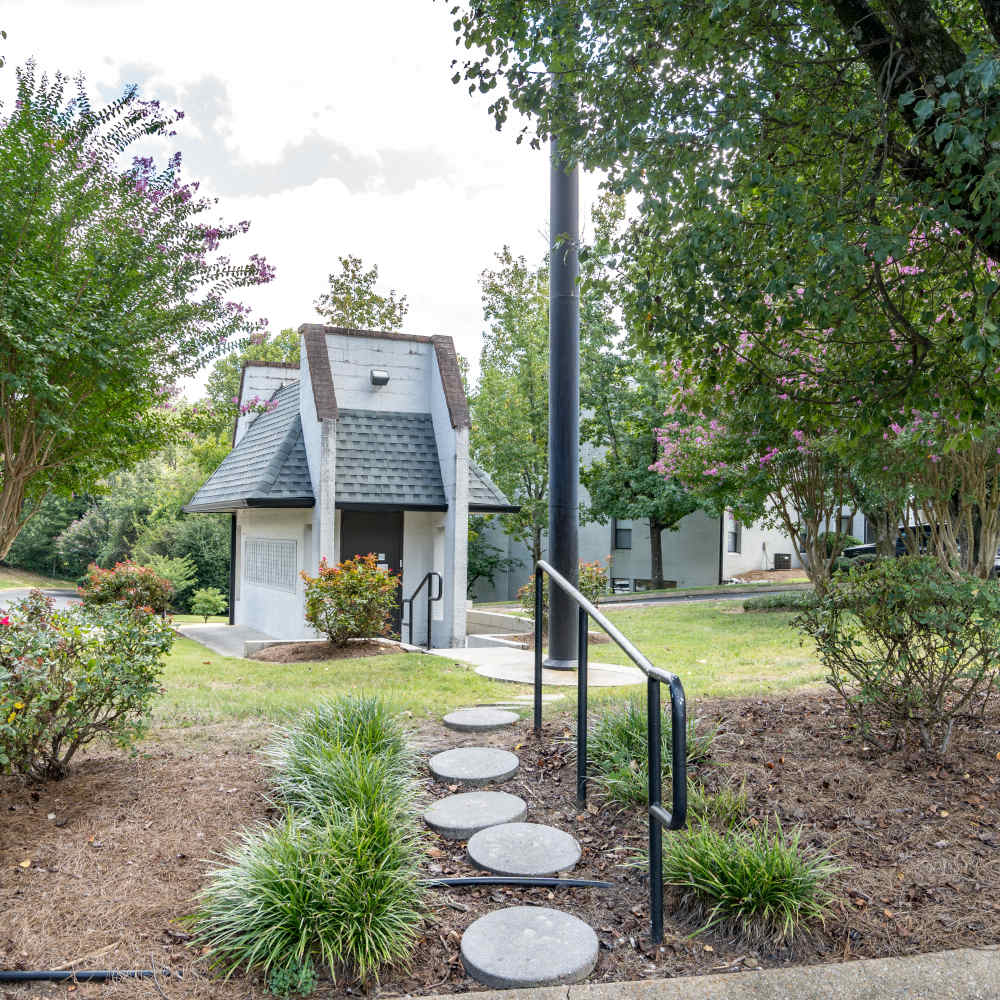Clubhouse entrance at Germantown Gardens in East Ridge, Tennessee