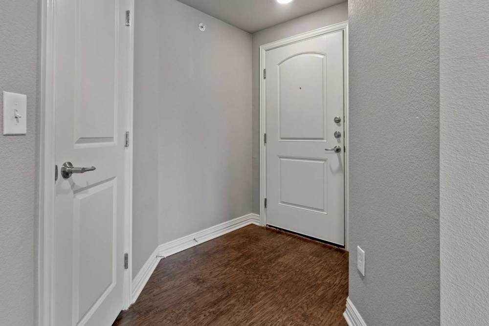 Wood style floored apartment at Pine Creek in Paris, Texas