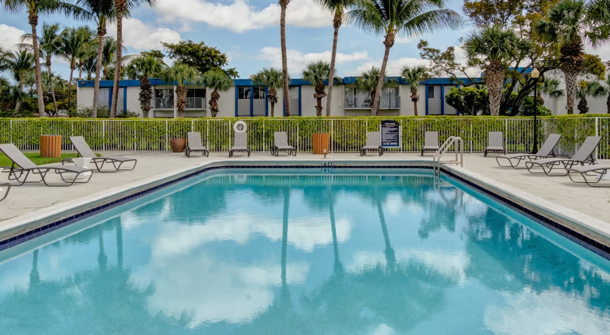 Neighborhood | Costa Del Lago in Lake Worth, Florida