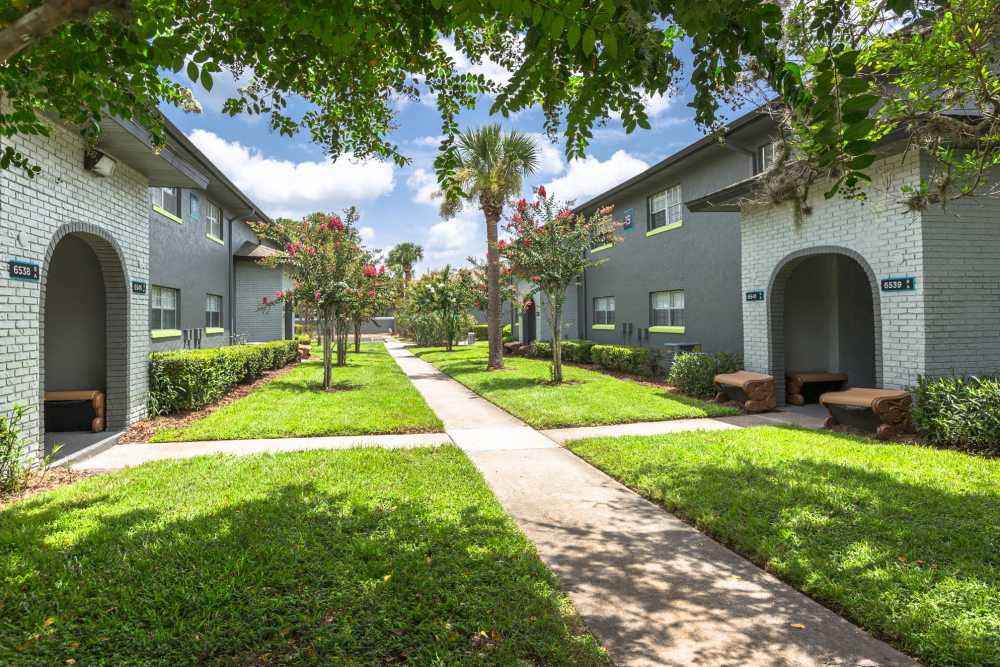 Sunny courtyards at Central Place at Winter Park in Winter Park, Florida